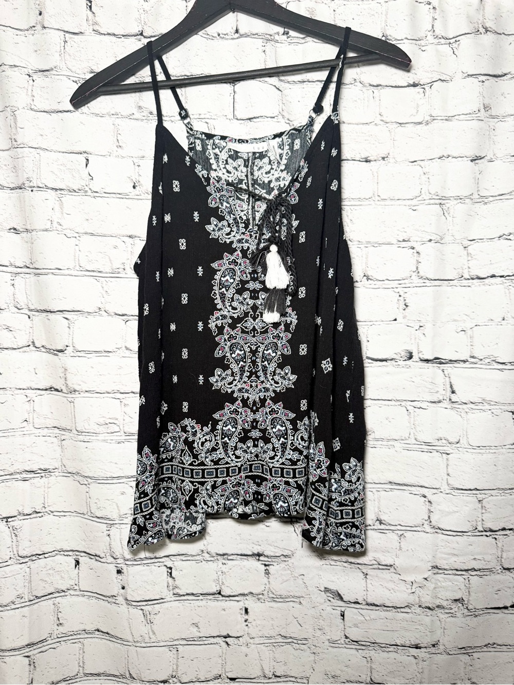 LUQ. Black tank. Size XL